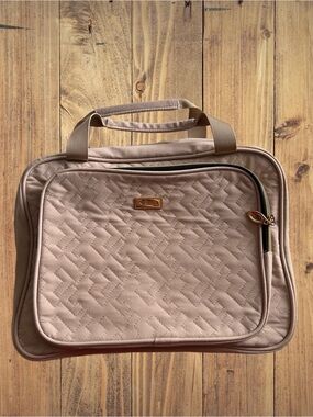 Nishel Dusty Mauve Pink Quilted Hanging Toiletry Bag